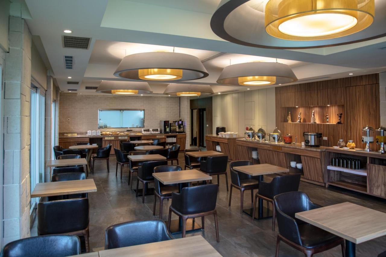 雲富大飯店 Hotel Cloud-Zhongshan Taipé Exterior foto