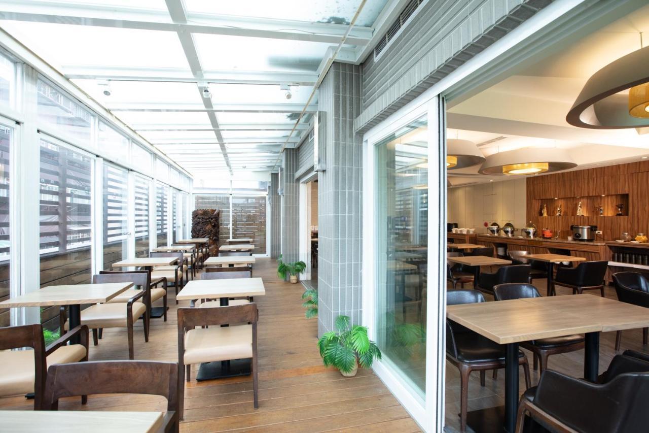 雲富大飯店 Hotel Cloud-Zhongshan Taipé Exterior foto