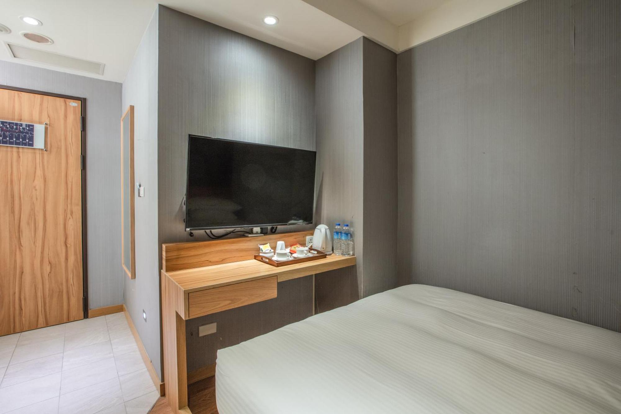 雲富大飯店 Hotel Cloud-Zhongshan Taipé Exterior foto