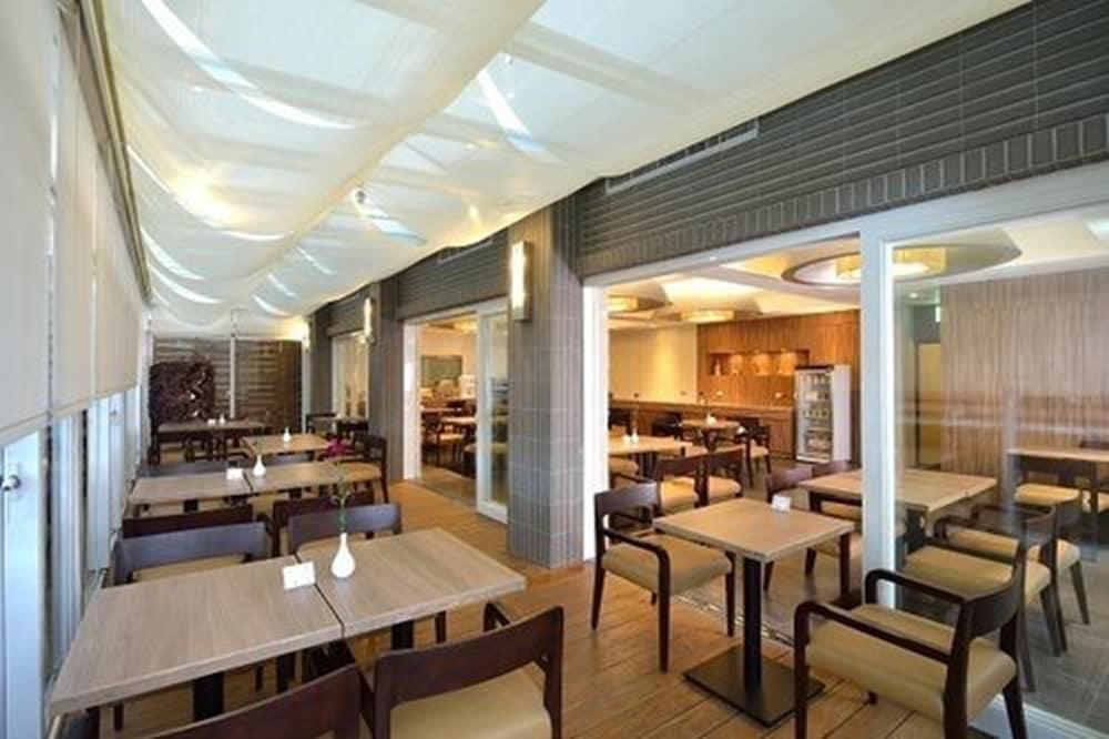 雲富大飯店 Hotel Cloud-Zhongshan Taipé Exterior foto